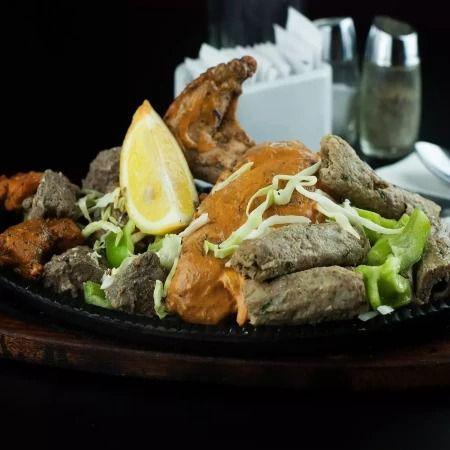 Non-Vegetarian Mixed Grill / Grillade Mixte Non-Végétarienne